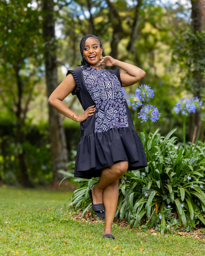 Radiance Shift Dress - Black/White