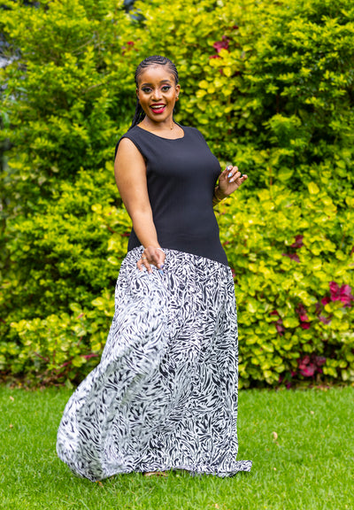 Blush Maxi Dress - Black